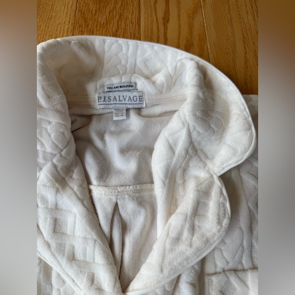 PJ Salvage Long Sleeve Pajama tops - Picture 6 of 7